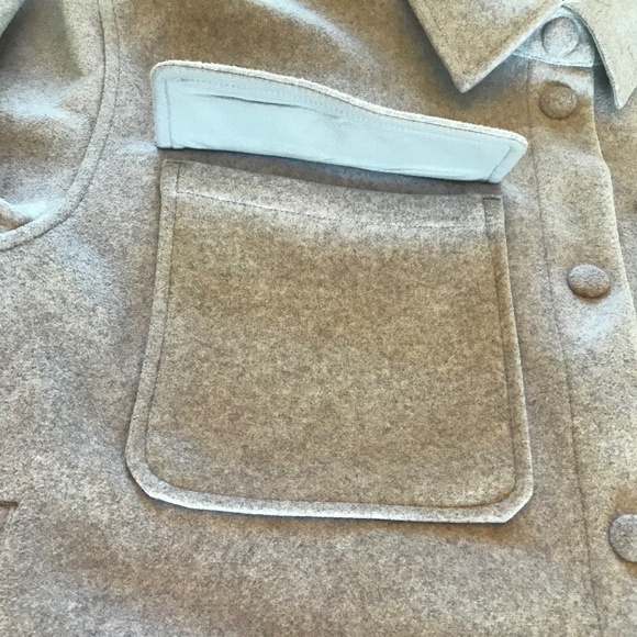 NEW CALIA CARRIE UNDERWOOD METAL LILLY SHACKET - Picture 5 of 13